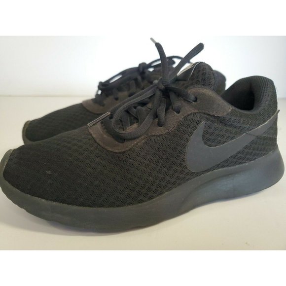 NIKE Tanjun WMNS 7 Black/Black 812655-002 Pre-Owned - Picture 1 of 12